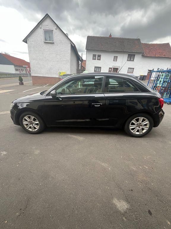 Gebraucht Audi A1 Ambition 86 PS (63 kW) 2012 Schwarz Kleinwagen