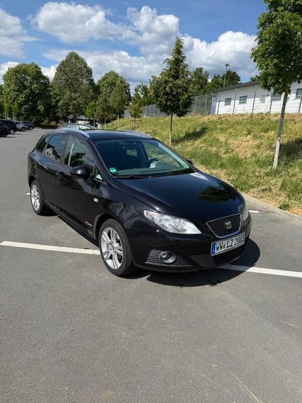 Schwarz Gebraucht 2012 Seat Ibiza ST Copa Kombi | 4.250 € (Fairer Preis) - Bild 1/4