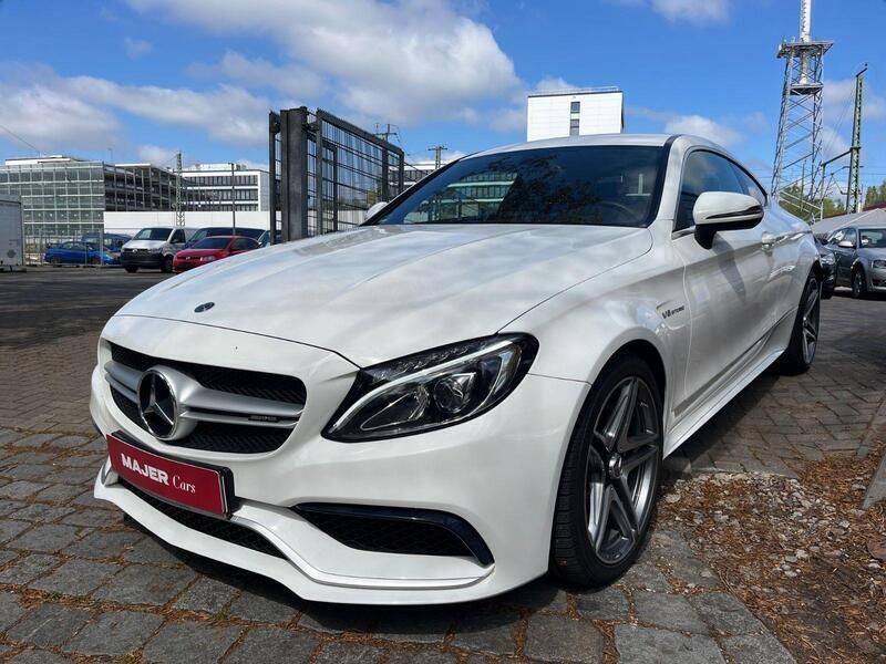 Weiß Gebraucht 2018 Mercedes C63 AMG AMG Coupé | 51.740 € (Superpreis) - Bild 1/4