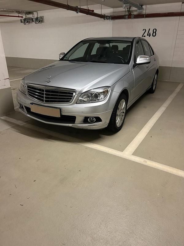 Silber Gebraucht 2007 Mercedes C180 Elegance Limousine | 6.200 € (Fairer Preis) - Bild 1/4