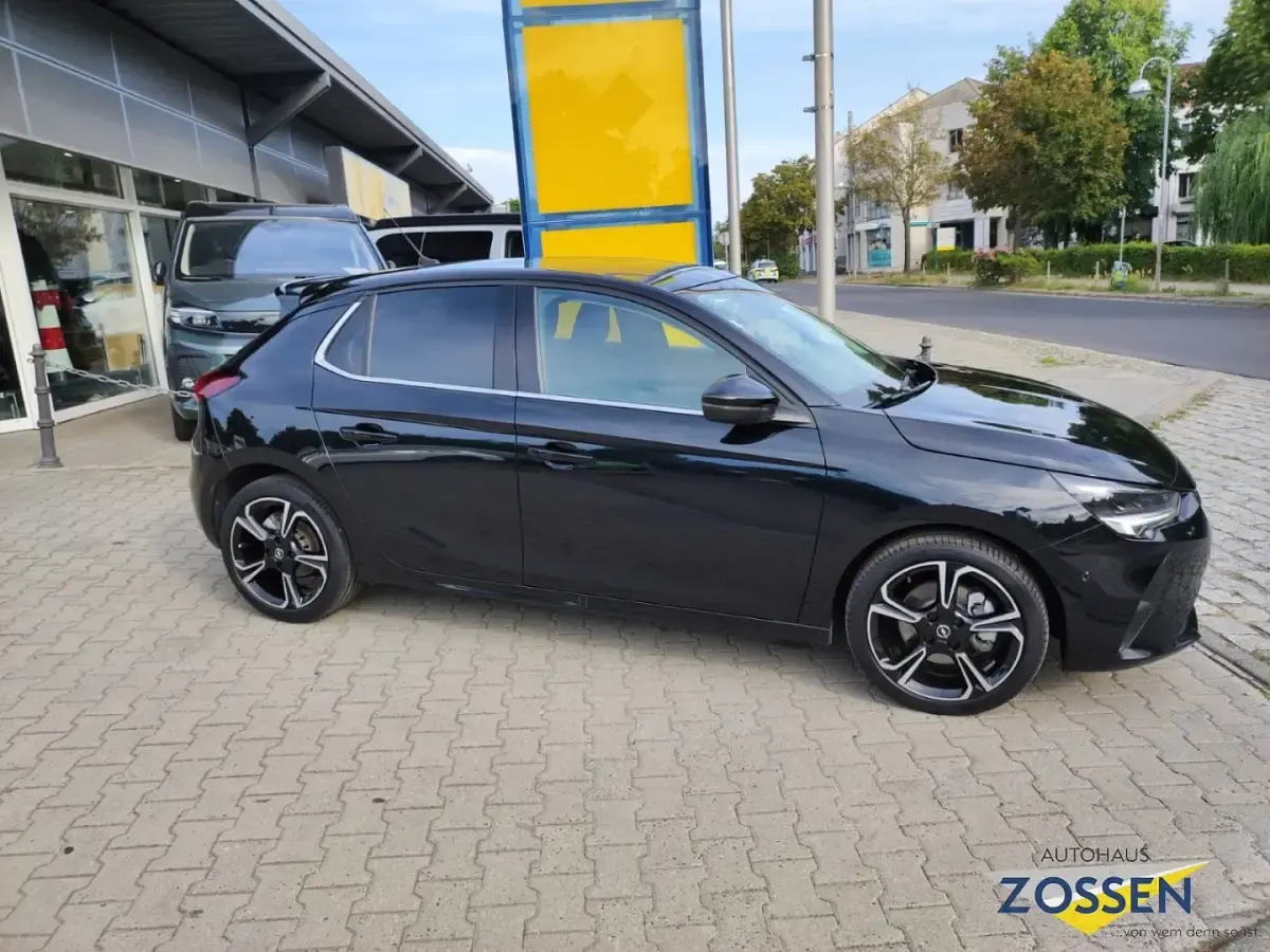 Gebraucht Opel Corsa 101 PS (74 kW) 2024 Schwarz Kleinwagen