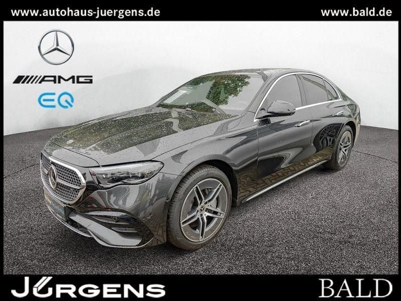Grau graphitgrau metallic Gebraucht 2024 Mercedes E300 AMG Limousine | 52.850 € (Superpreis) - Bild 1/4