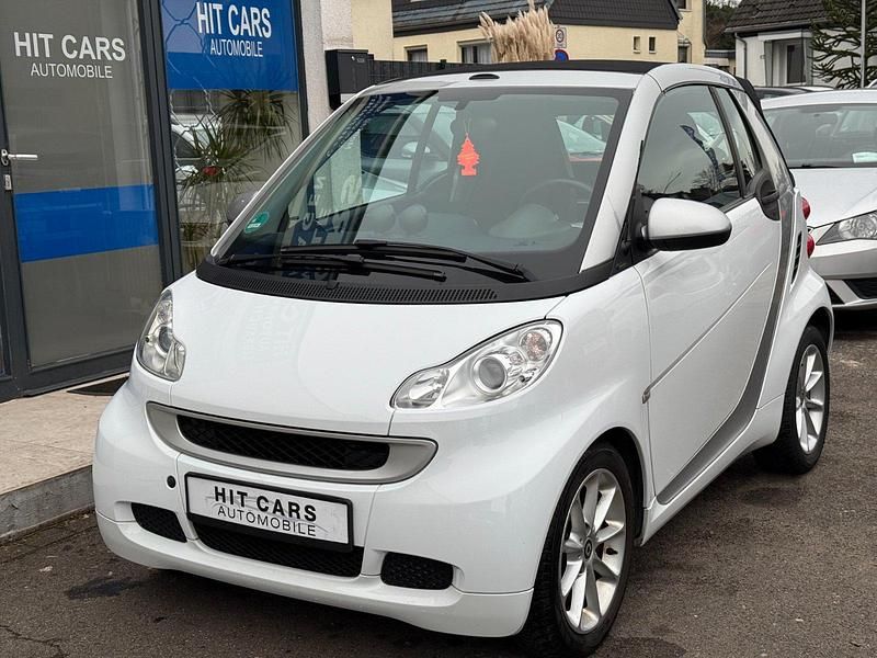 Gebraucht Smart ForTwo Cabrio 71 PS (52 kW) 2012 Weiß Cabrio