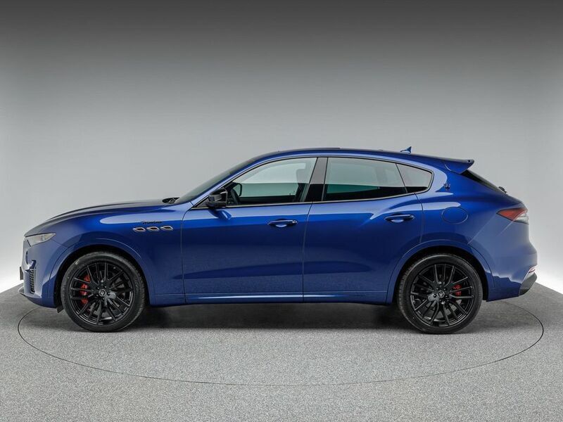 Gebraucht Maserati Levante 430 PS (316 kW) 2024 Blau SUV