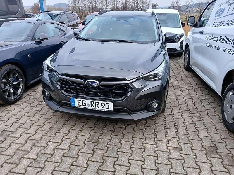 Magnetite gray (m) Gebraucht 2024 Subaru Crosstrek Comfort SUV | 29.900 € (Guter Preis) - Bild 1/4