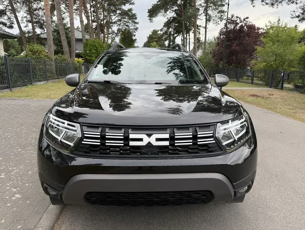 Gebraucht Dacia Duster Journey 131 PS (96 kW) 2022 Perlmuttschwarz SUV