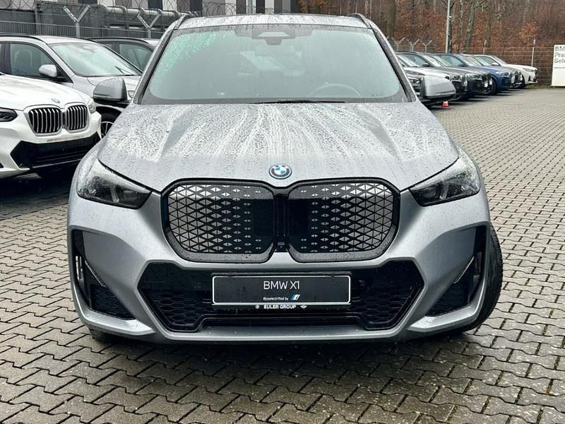 Gebraucht BMW iX1 Performance 150 kW (204 PS) 2024 Grau SUV