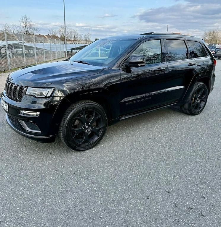 Gebraucht Jeep Grand Cherokee 250 PS (183 kW) 2020 Schwarz SUV