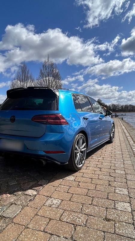 Gebraucht VW Golf VII R 350 PS (257 kW) 2017 Blau Limousine
