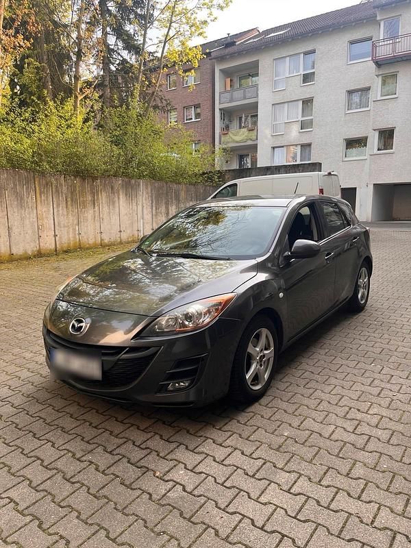 Second-hand Mazda 3 106 CP (77 kW) 2009 Gri Hatchback