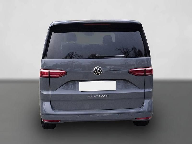 Gebraucht VW Multivan 150 PS (110 kW) 2022 Grau Van