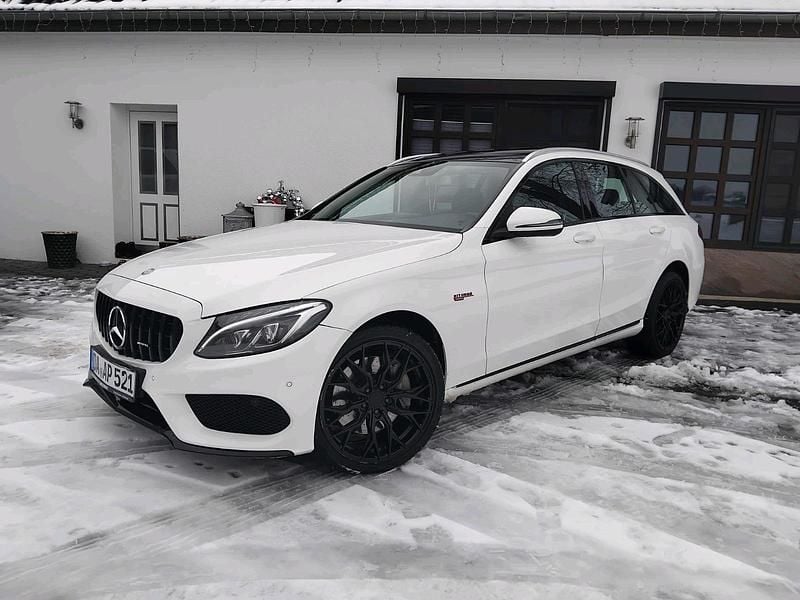 Weiß Gebraucht 2016 Mercedes C400 AMG line Kombi | 17.500 € (Etwas zu teuer) - Bild 1/4