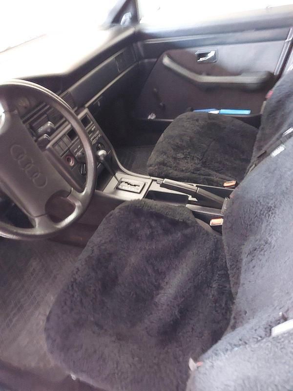 Gebraucht Audi 100 115 PS (84 kW) 1989 Rot Limousine