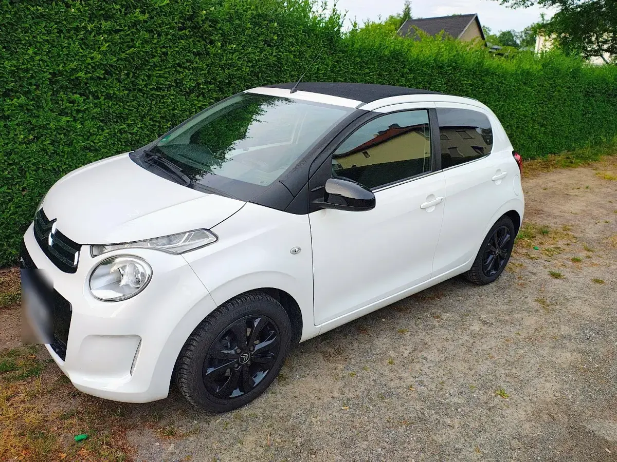Gebraucht Citroën C1 69 PS (50 kW) 2015 Weiß Kleinwagen