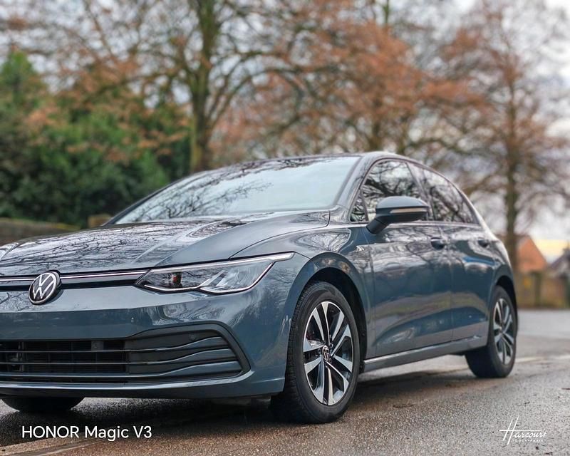 Gebraucht VW Golf VIII 150 PS (110 kW) 2021 Grau Limousine