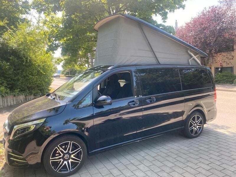 Schwarz Gebraucht 2019 Mercedes V250 Marco Polo Van / Kleinbus | 59.999 € (Teuer) - Bild 1/4