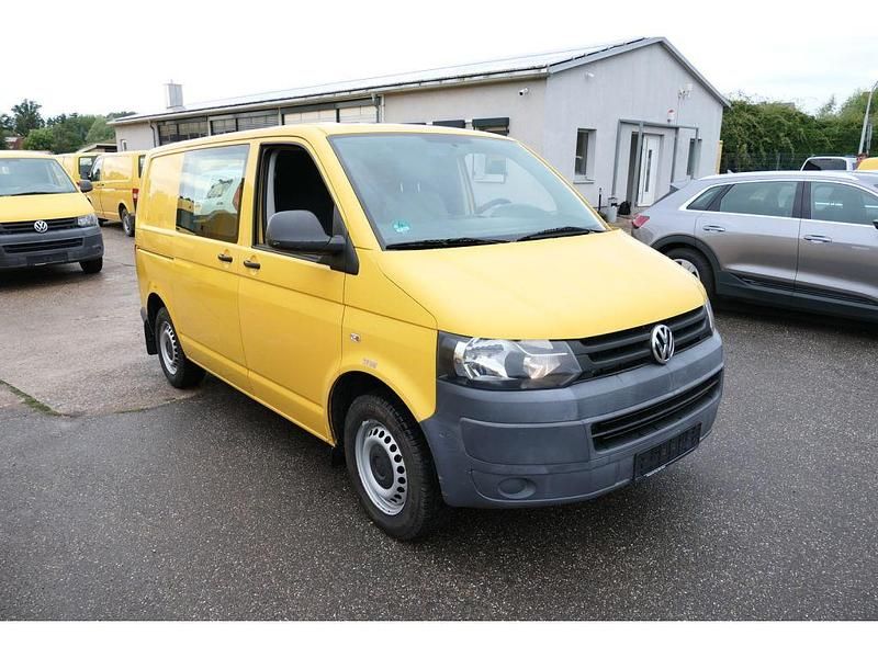 Gebraucht VW Transporter 84 PS (61 kW) 2010 Ginstergelb r1032 Van