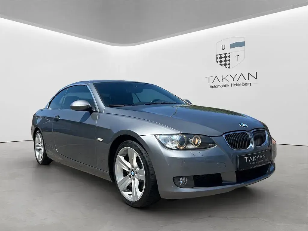 Gebraucht BMW 325 Sport Line 218 PS (160 kW) 2007 Grau Cabrio