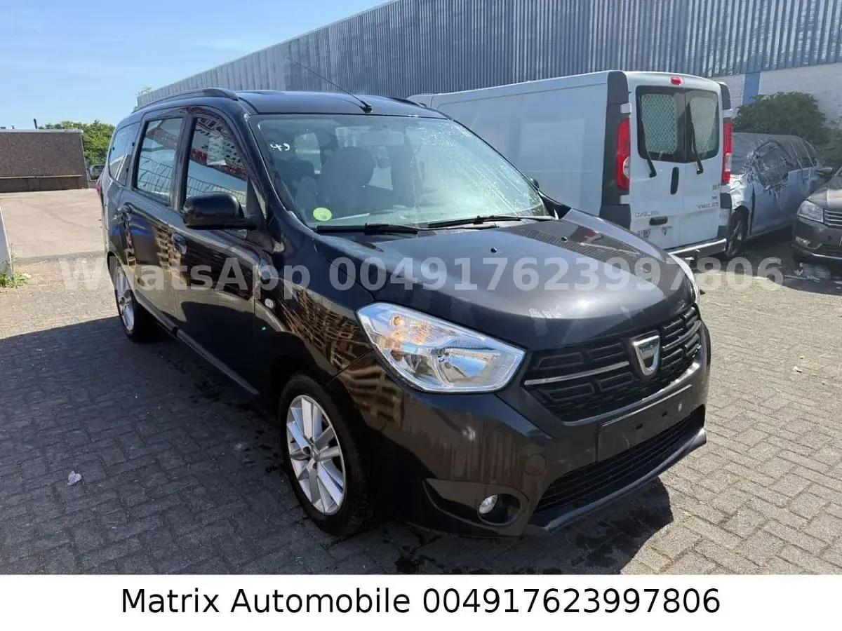 Gebraucht Dacia Lodgy Comfort 116 PS (85 kW) 2019 Schwarz Van / Kleinbus