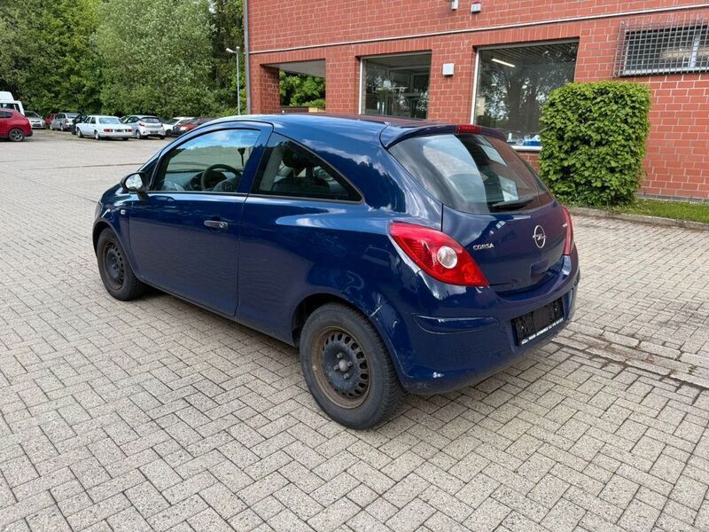 Gebraucht Opel Corsa Selection 69 PS (50 kW) 2010 Blau Kleinwagen