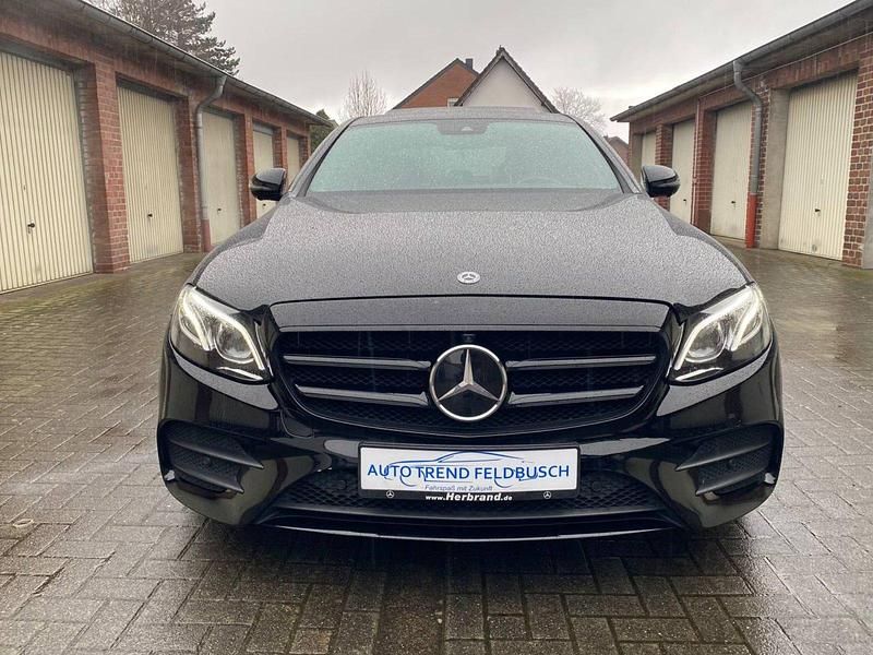 Gebraucht Mercedes E450 AMG 367 PS (269 kW) 2020 Schwarz Limousine
