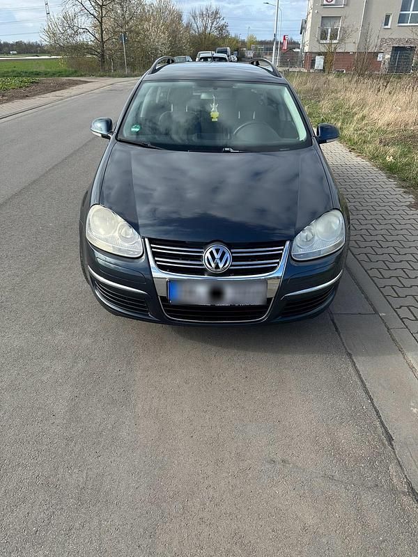 Gebraucht VW Golf V 105 PS (77 kW) 2007 Violet Kombi