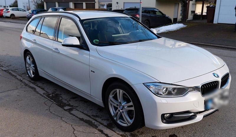 Second-hand BMW 320 184 CP (135 kW) 2012 Alb Berlinǎ
