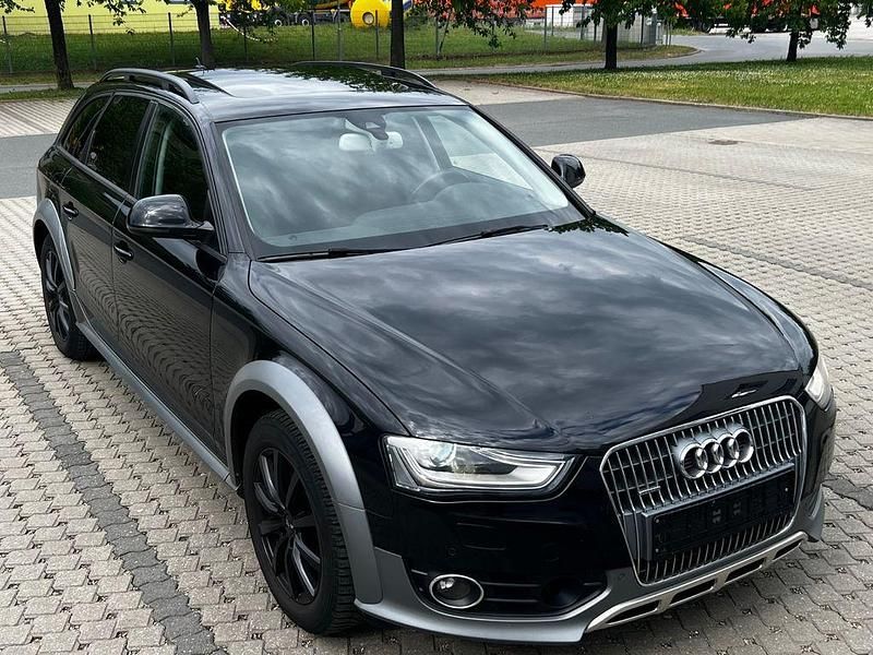 Schwarz Gebraucht 2013 Audi A4 Allroad Sport Kombi | 15.500 € (Etwas zu teuer) - Bild 1/4