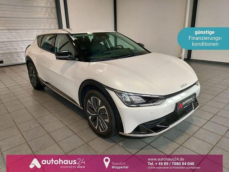 Weiß Gebraucht 2023 Kia EV6 SUV | 30.990 € (Fairer Preis) - Bild 1/4