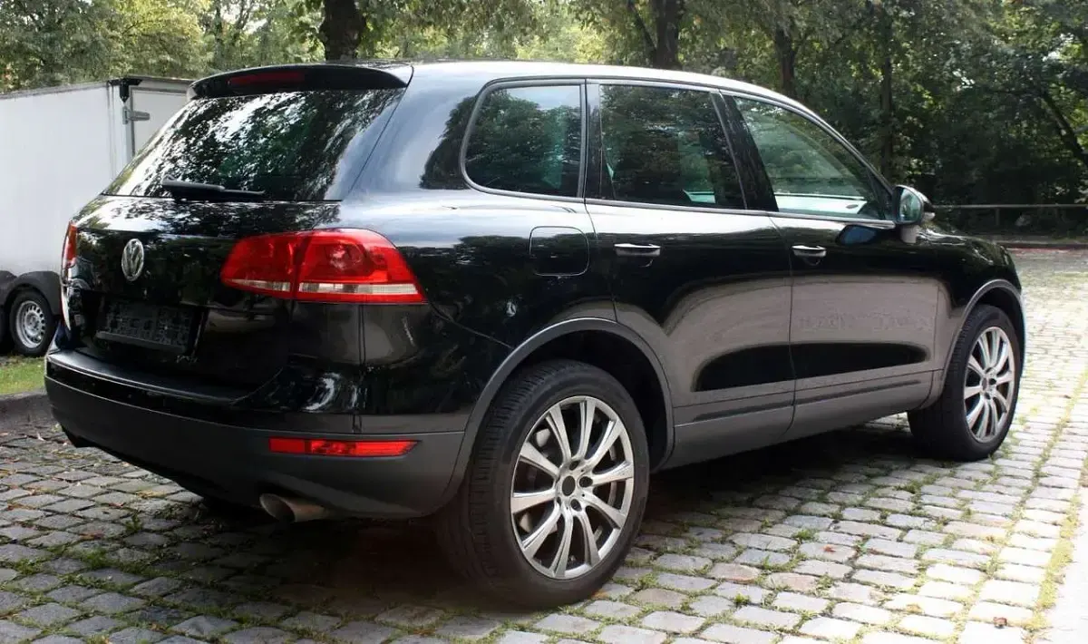 Gebraucht VW Touareg 204 PS (150 kW) 2012 Schwarz SUV