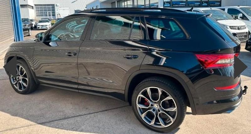 Schwarz Gebraucht 2021 Skoda Kodiaq RS SUV | 34.999 € (Fairer Preis) - Bild 1/3
