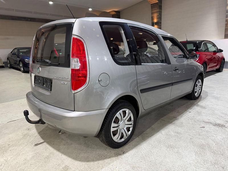 Gebraucht Skoda Roomster Plus Edition 86 PS (63 kW) 2012 Beige Van / Kleinbus