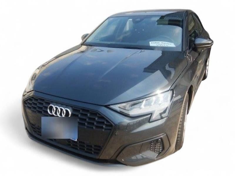 Gebraucht Audi A3 Basis 204 PS (150 kW) 2022 Grau Limousine