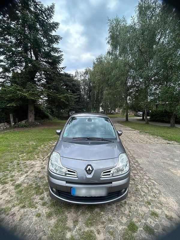 Grau Gebraucht 2008 Renault Modus Van / Kleinbus | 3.000 € - Bild 1/4