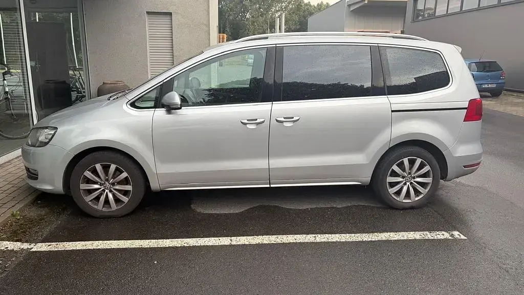 Gebraucht VW Sharan Highline 170 PS (125 kW) 2011 Silber Van / Kleinbus