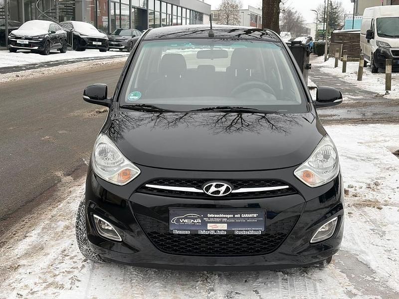 Gebraucht Hyundai i10 Style 86 PS (63 kW) 2011 Schwarz Kleinwagen