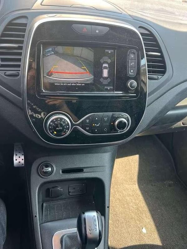 Gebraucht Renault Captur Initiale Paris 118 PS (86 kW) 2017 SUV