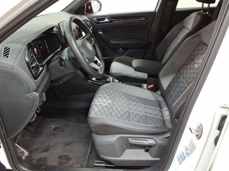 Gebraucht VW T-Roc IQ Drive 150 PS (110 kW) 2025 Weiß SUV