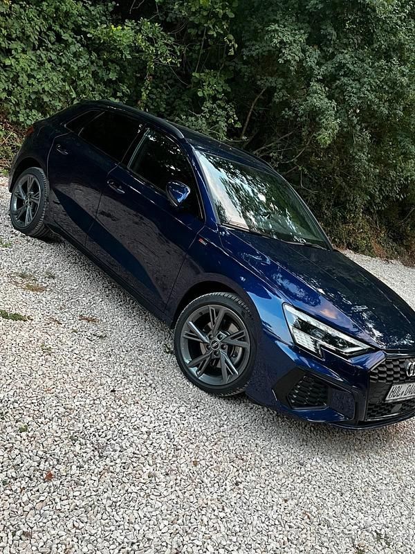 Gebraucht Audi A3 e-tron S-Line 200 PS (147 kW) 2021 Blau Kleinwagen