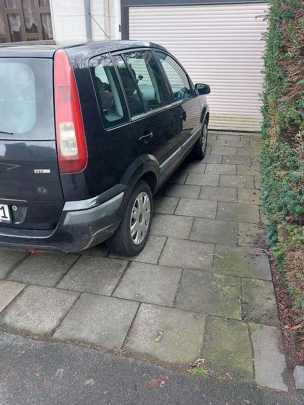 Gebraucht Ford Fusion 68 PS (50 kW) 2007 Schwarz Kleinwagen