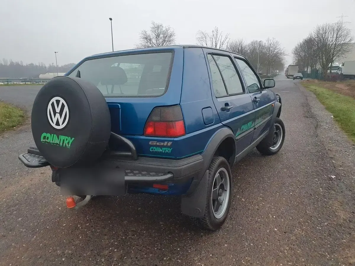Gebraucht VW Golf Country 98 PS (72 kW) 1990 Blau Limousine