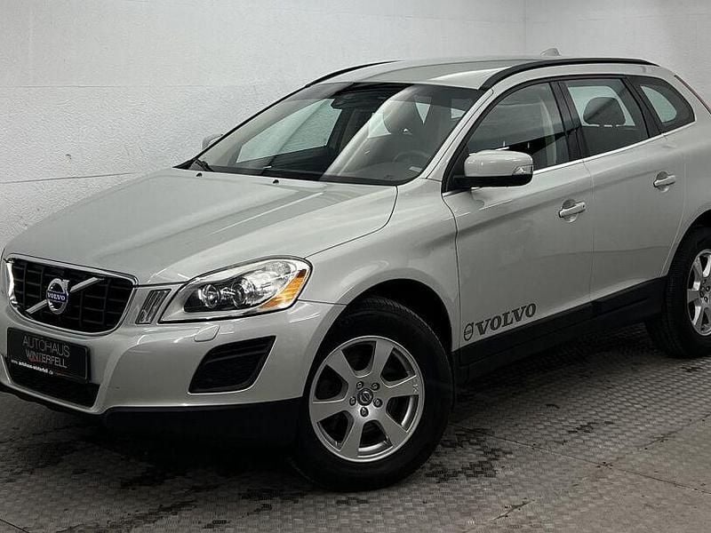 Gebraucht Volvo XC60 R-Design 455 PS (334 kW) 2012 Onyx black (metallic) SUV
