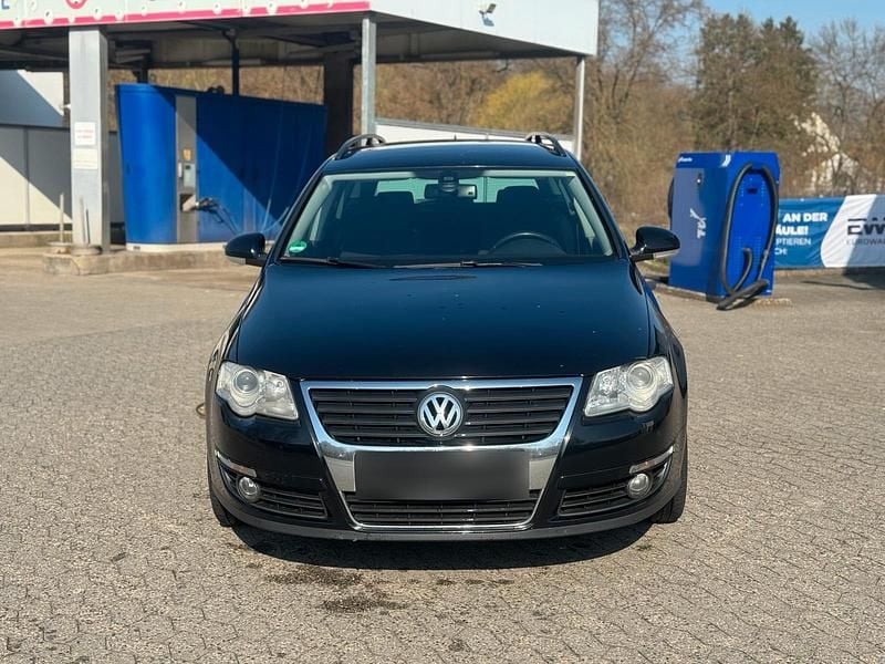 Gebraucht VW Passat 140 PS (102 kW) 2008 Schwarz Kombi