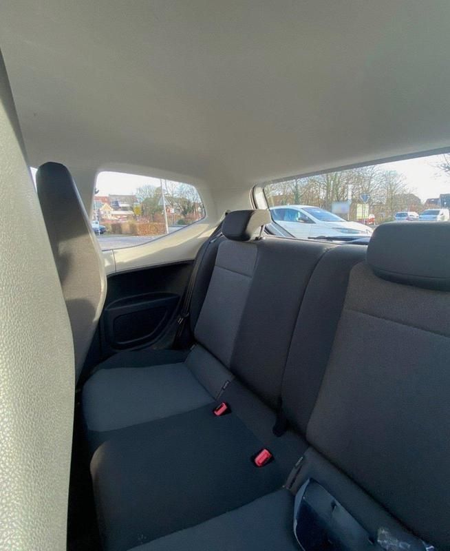 Gebraucht VW up! 60 PS (44 kW) 2014 Silber Kleinwagen