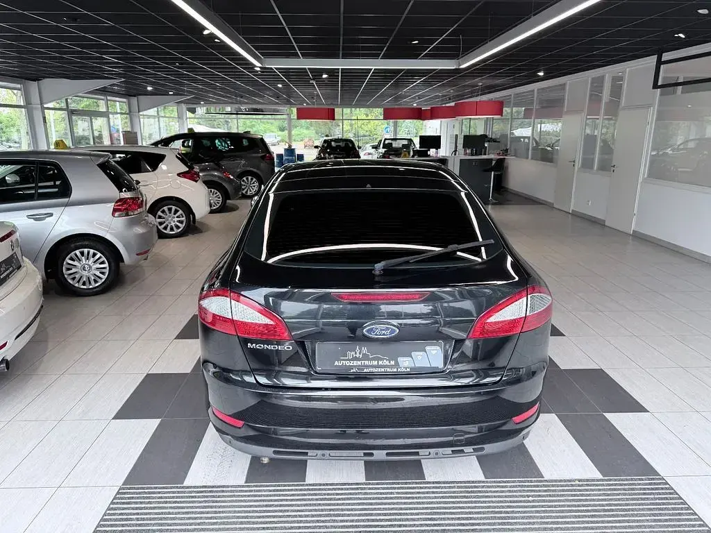 Gebraucht Ford Mondeo Trend 125 PS (91 kW) 2009 Schwarz Limousine