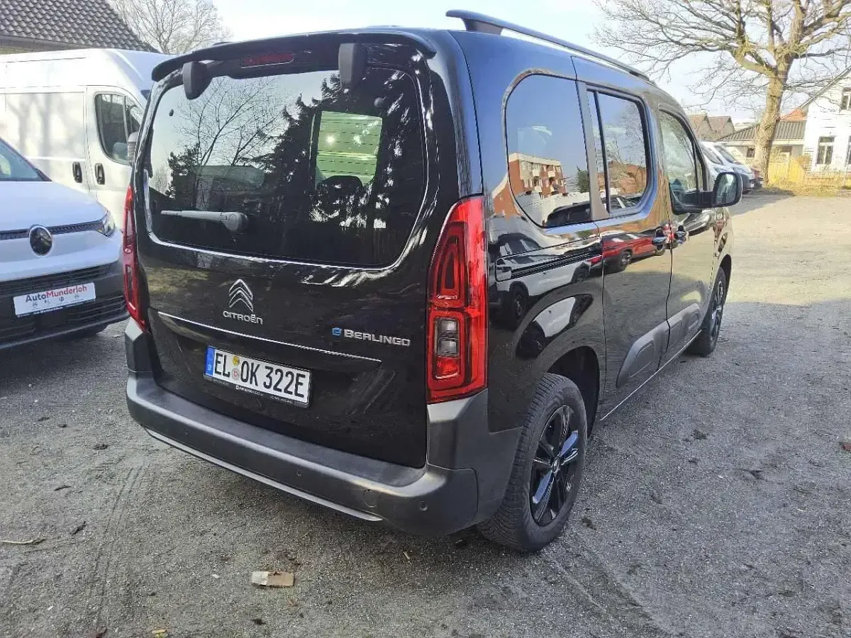 Gebraucht Citroën e-Berlingo Feel 100 kW (136 PS) 2022 Perla nera schwarz Van / Kleinbus