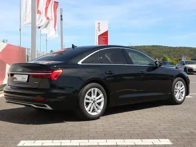Gebraucht Audi A6 Advanced Plus 299 PS (219 kW) 2025 Mythosschwarz metallic Limousine