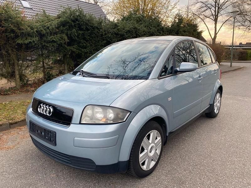 Gebraucht Audi A2 75 PS (55 kW) 2003 Blau Kleinwagen