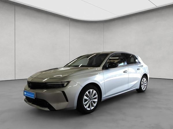 Silber (kristall silber metallic) Gebraucht 2023 Opel Astra Elegance Limousine | 17.585 € (Superpreis) - Bild 1/4