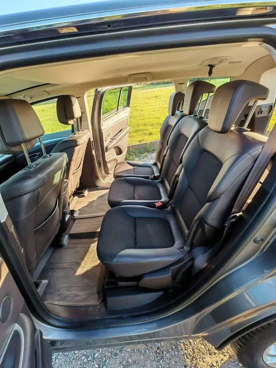 Gebraucht Renault Espace Intens 160 PS (117 kW) 2015 Silber Van / Kleinbus